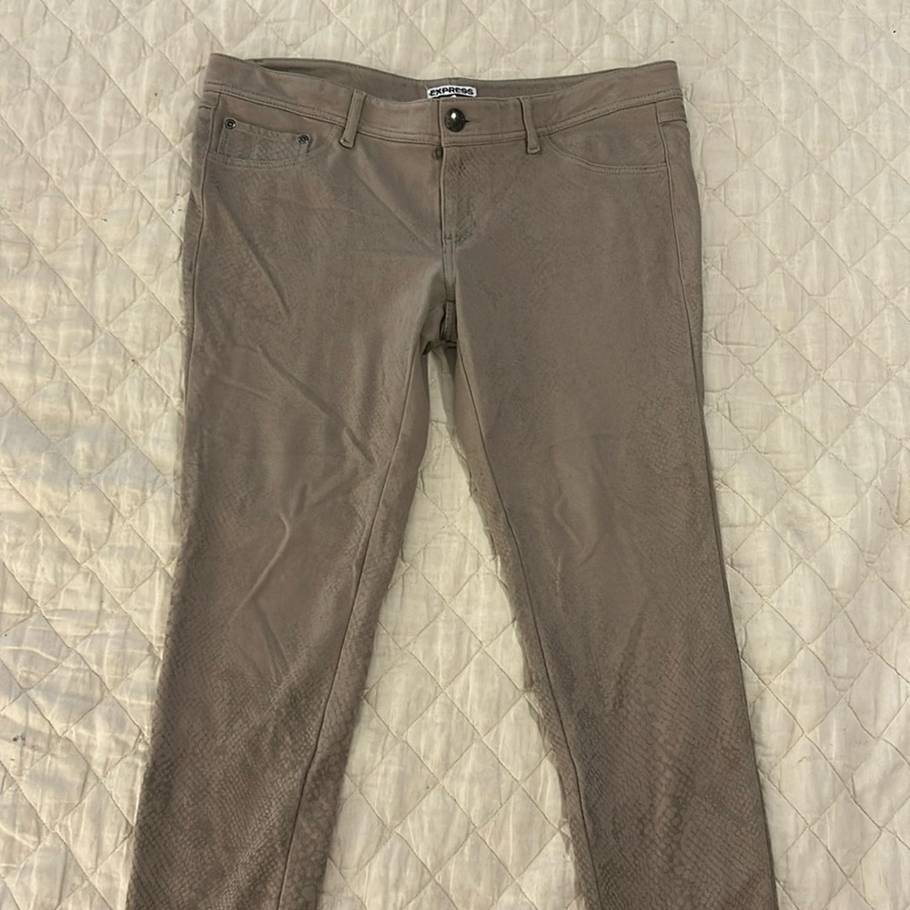 Express pants